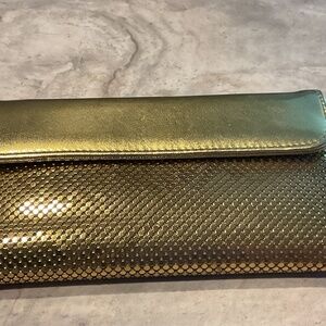 Whiting and Davis Gold Mesh Wallet 7”x 4” Flap Vintage 1980’s New
